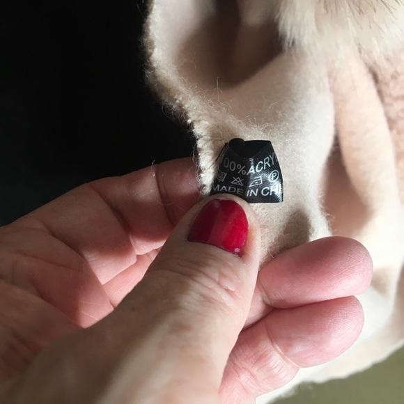 Coat - Picture 2 of 7